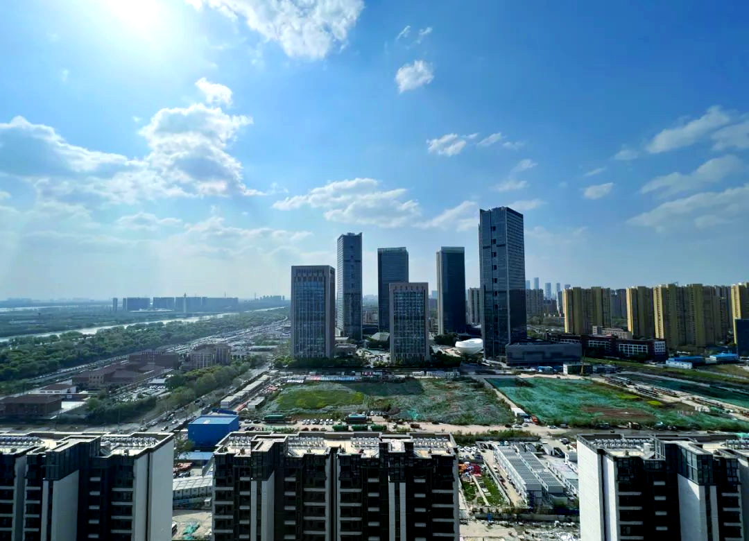 28家纯新盘登场，南京楼市杀疯了