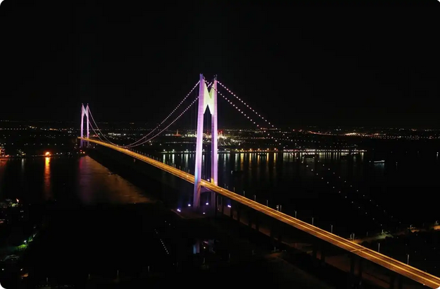 免费通行！南京新生圩长江大桥通车