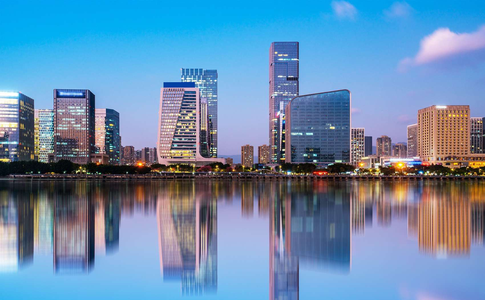 南京马年首场土拍火热落槌！8幅地块悉数成交，金茂重回南部新城！